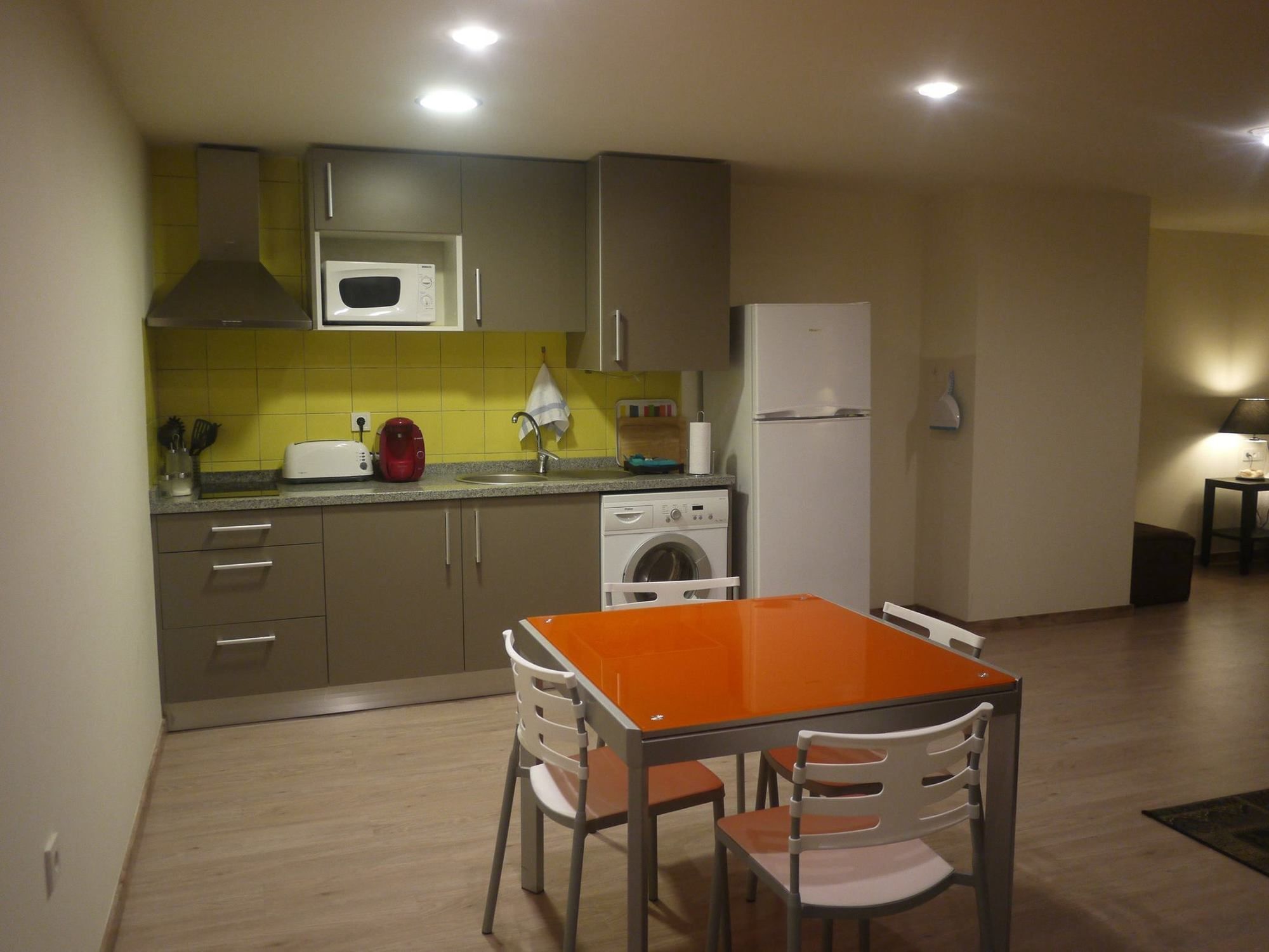 La Portuguesa Apartments Аликанте Экстерьер фото
